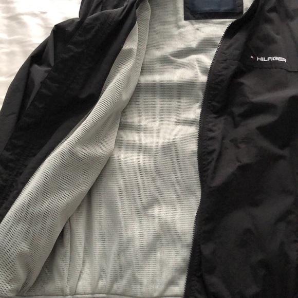 Tommy Hilfiger rain jacket - Picture 5 of 6